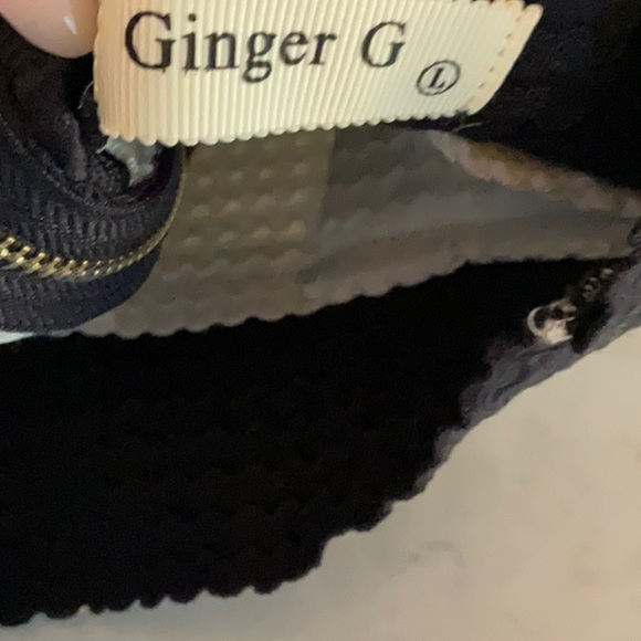 Ginger G Juniors Large black and white mini skirt- so cute! - Picture 4 of 4